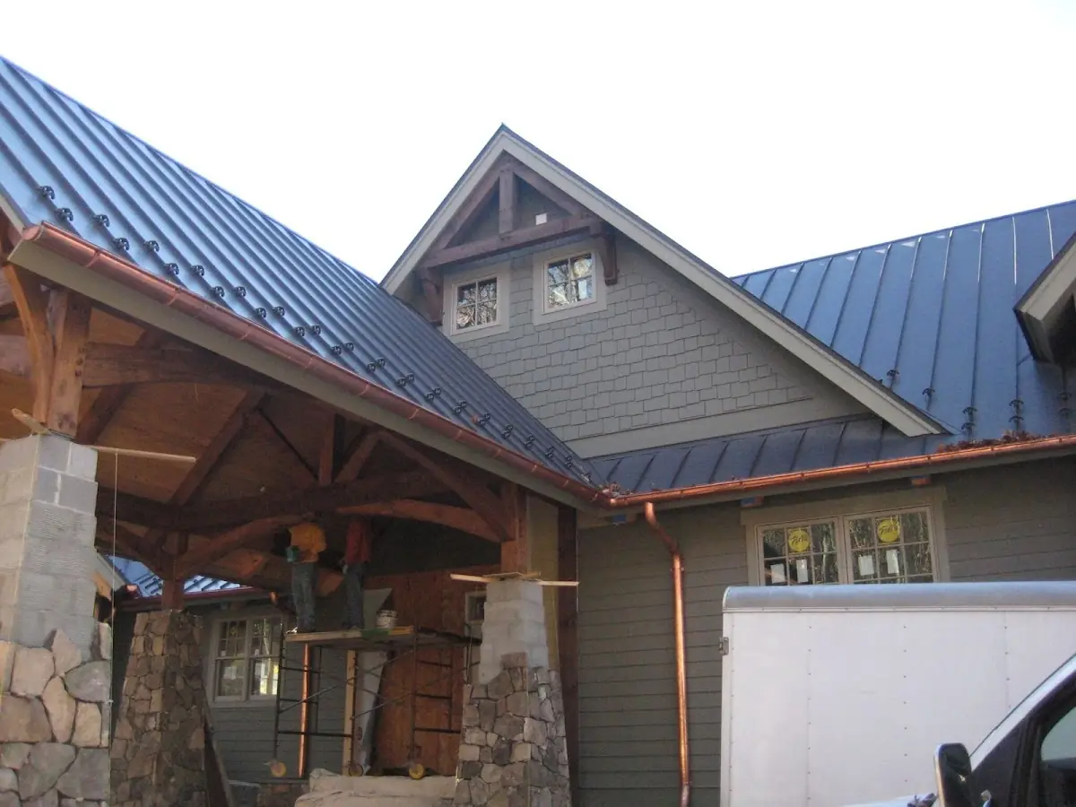 Craftsman Roofing team delivering quality roofing work in Center Groton